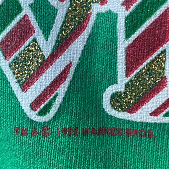 Looney Tunes Women's Green and Red Sweatshirt - Picture 3 of 5